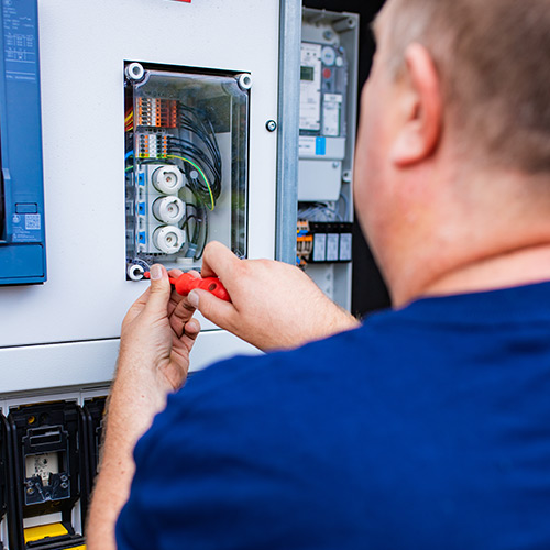 AnexoControl is een modulair energie management systeem wat meegroeit met jouw bedrijf.